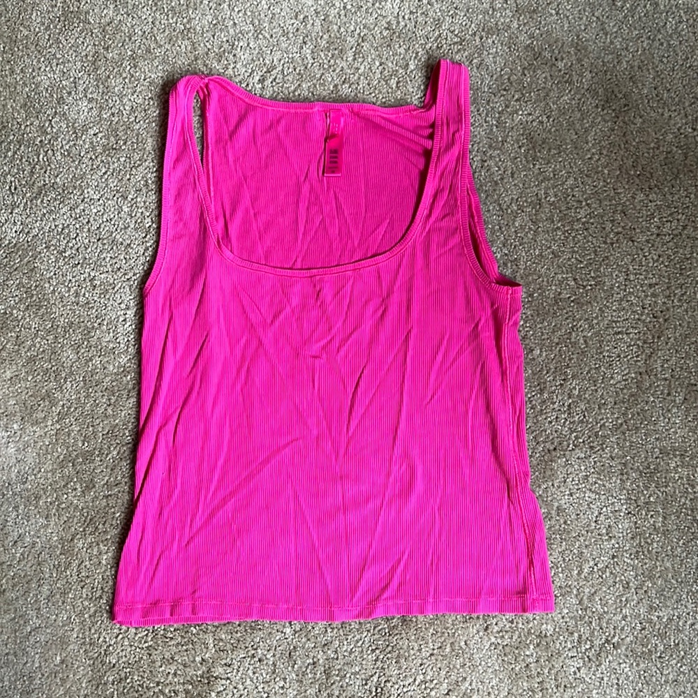 Skims Cotton Rib Tabnk - Never Worn; 4x. Hot pink!